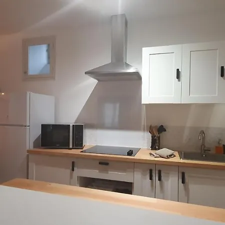 Apartment Santocha : En Plein Coeur De !